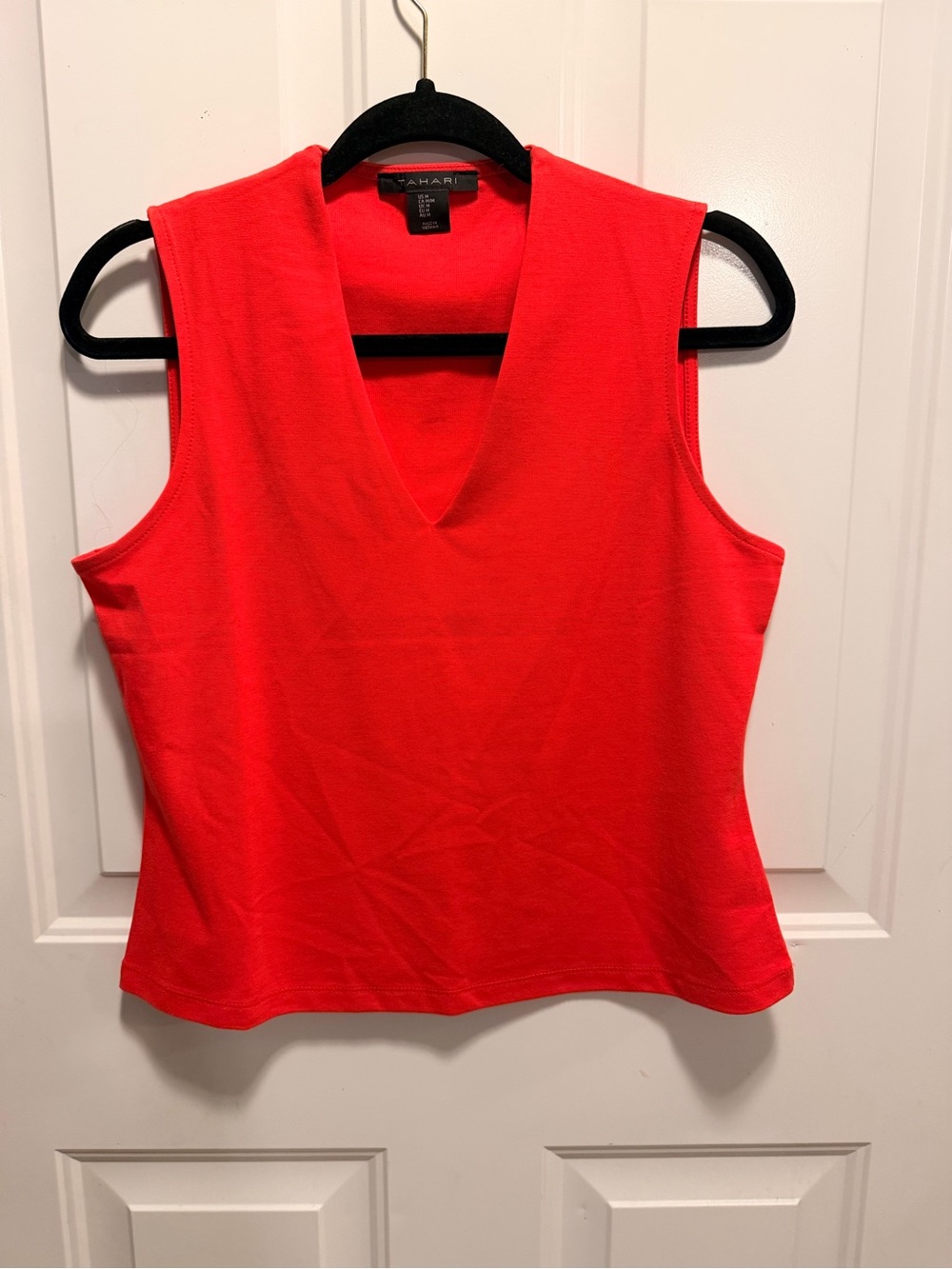 Tahari Bright Red V-Neck Sleeveless Tank